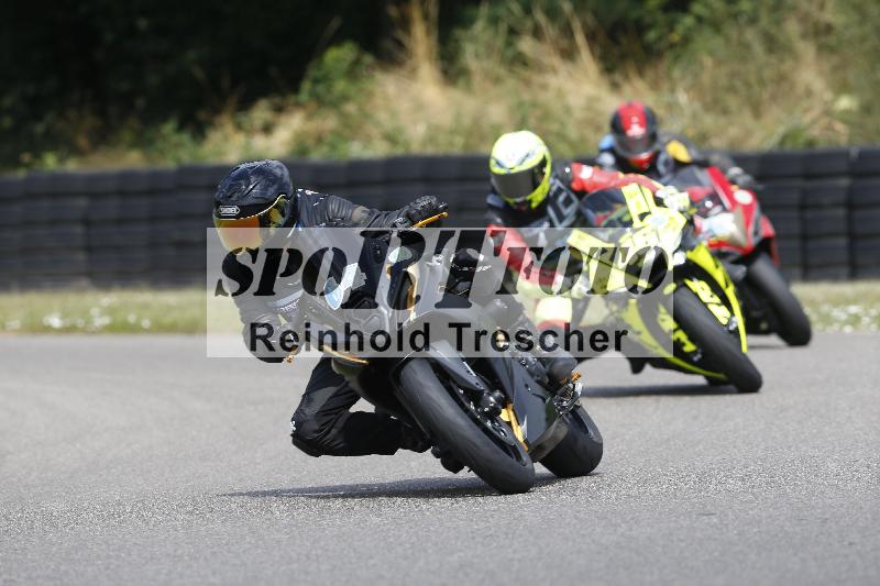 /30 23.06.2025 Get Faster Caremotion ADR/Rider Academy gruen/64